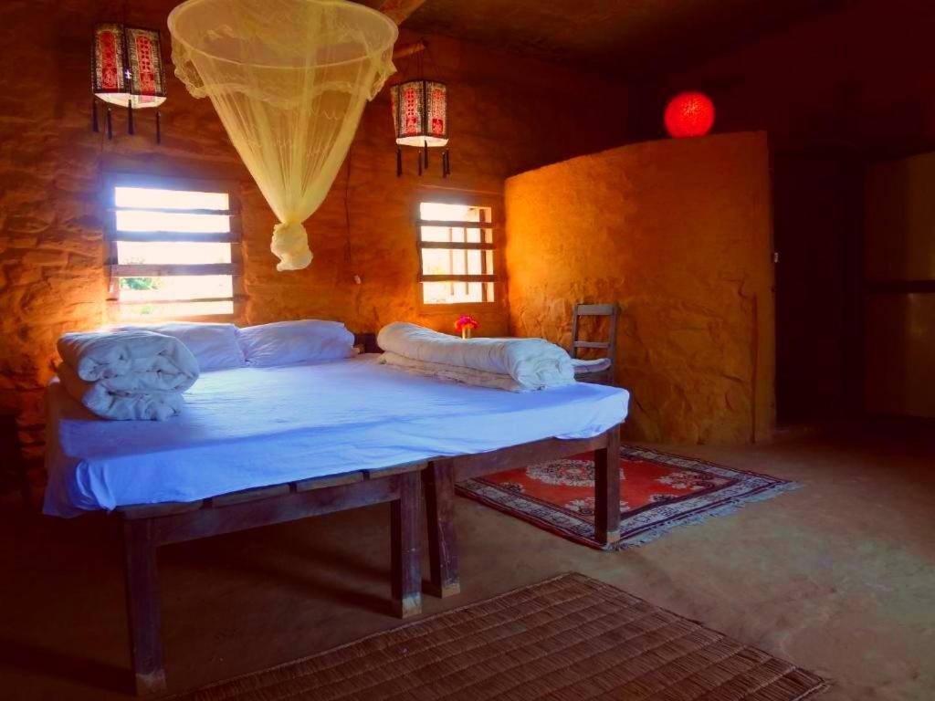 Shanta Ghar A Rustic Guesthouse Chitwan Ngoại thất bức ảnh