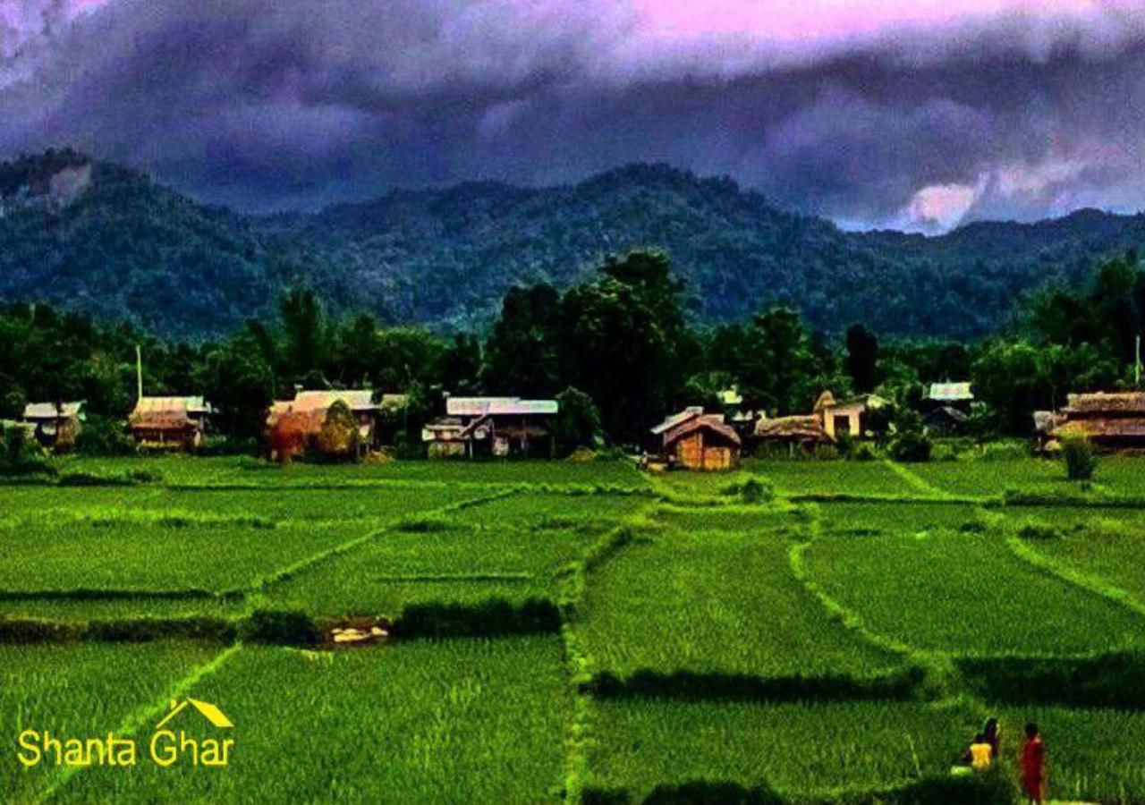 Shanta Ghar A Rustic Guesthouse Chitwan Ngoại thất bức ảnh